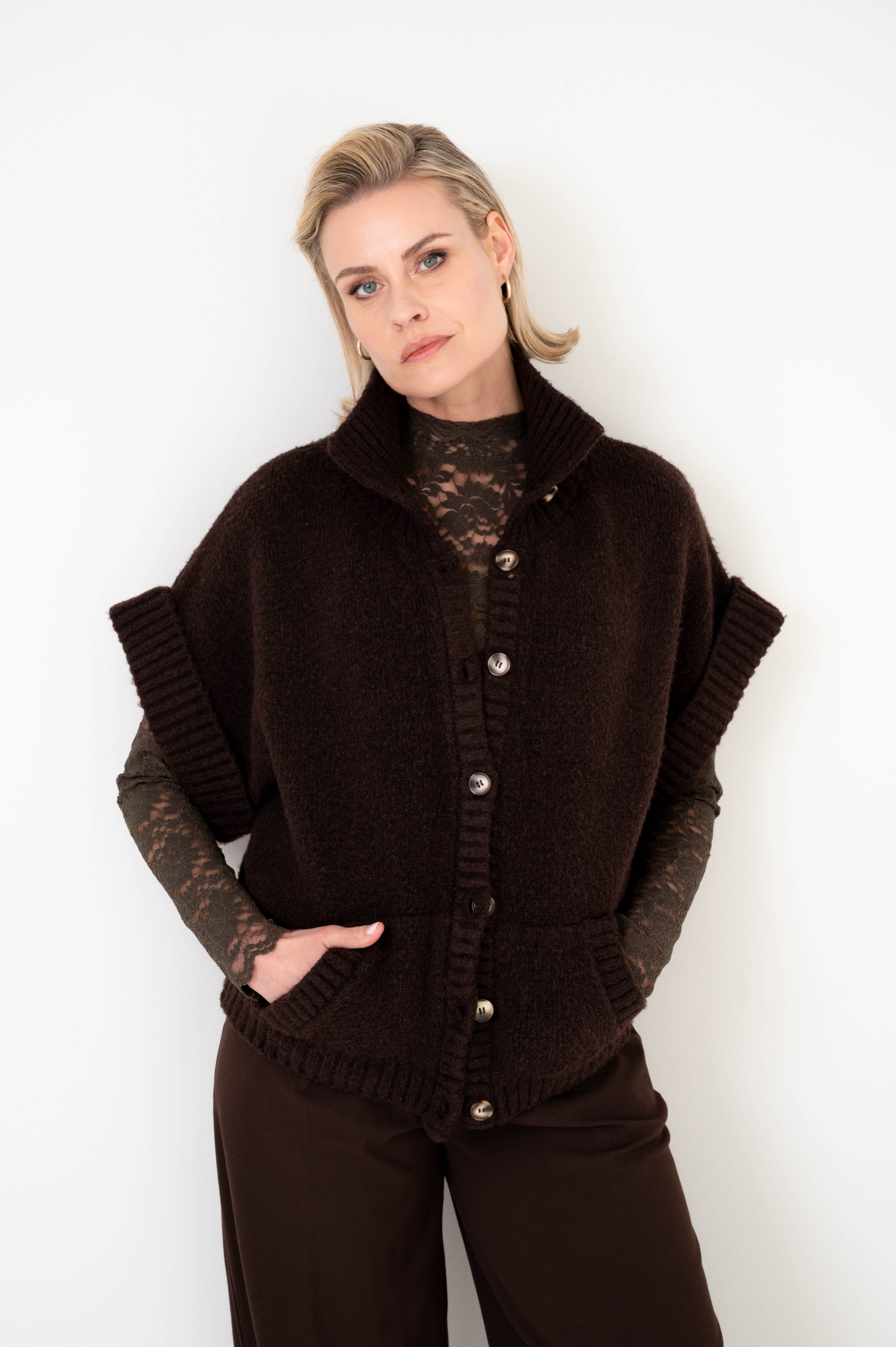 MAICAZZ Mouwloos Dames  Vest Zenan Choco Bruin 