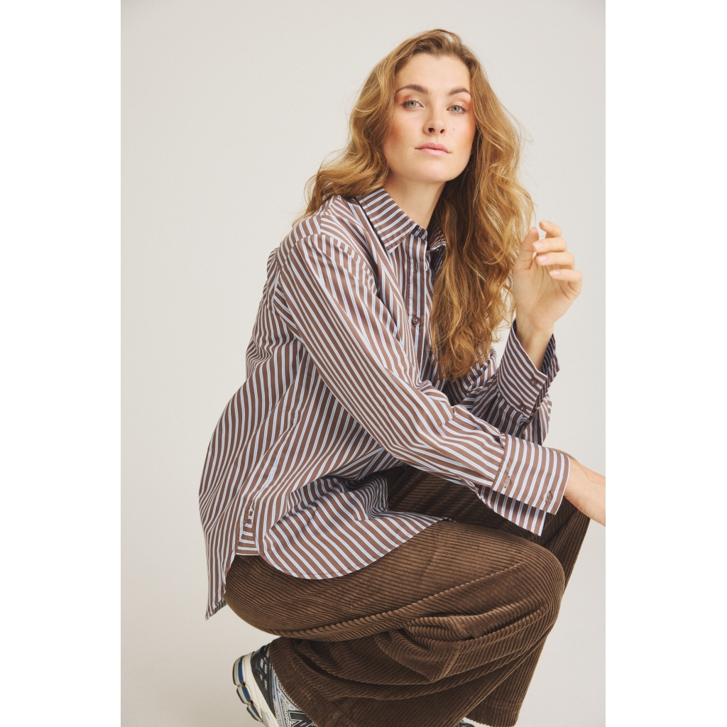 ONE TWO LUXZUZ Dames Blouse Gertantu Bruin Gestreept 