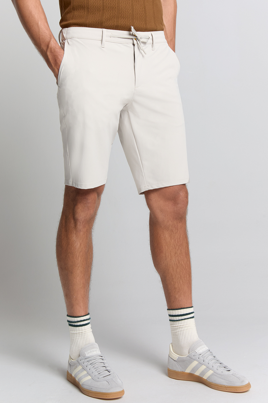 NO EXCESS Heren Travel Korte Broek Sedoc Stretch Zandkleur