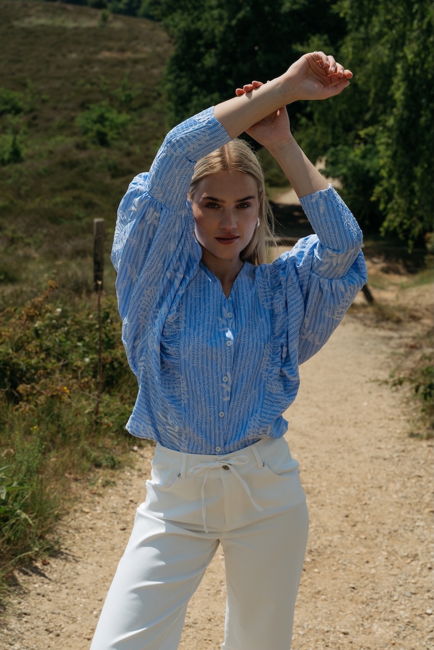 MAICAZZ Dames Blouse Shanhai Lichtblauw-Wit Gestreept  - Afbeelding 5