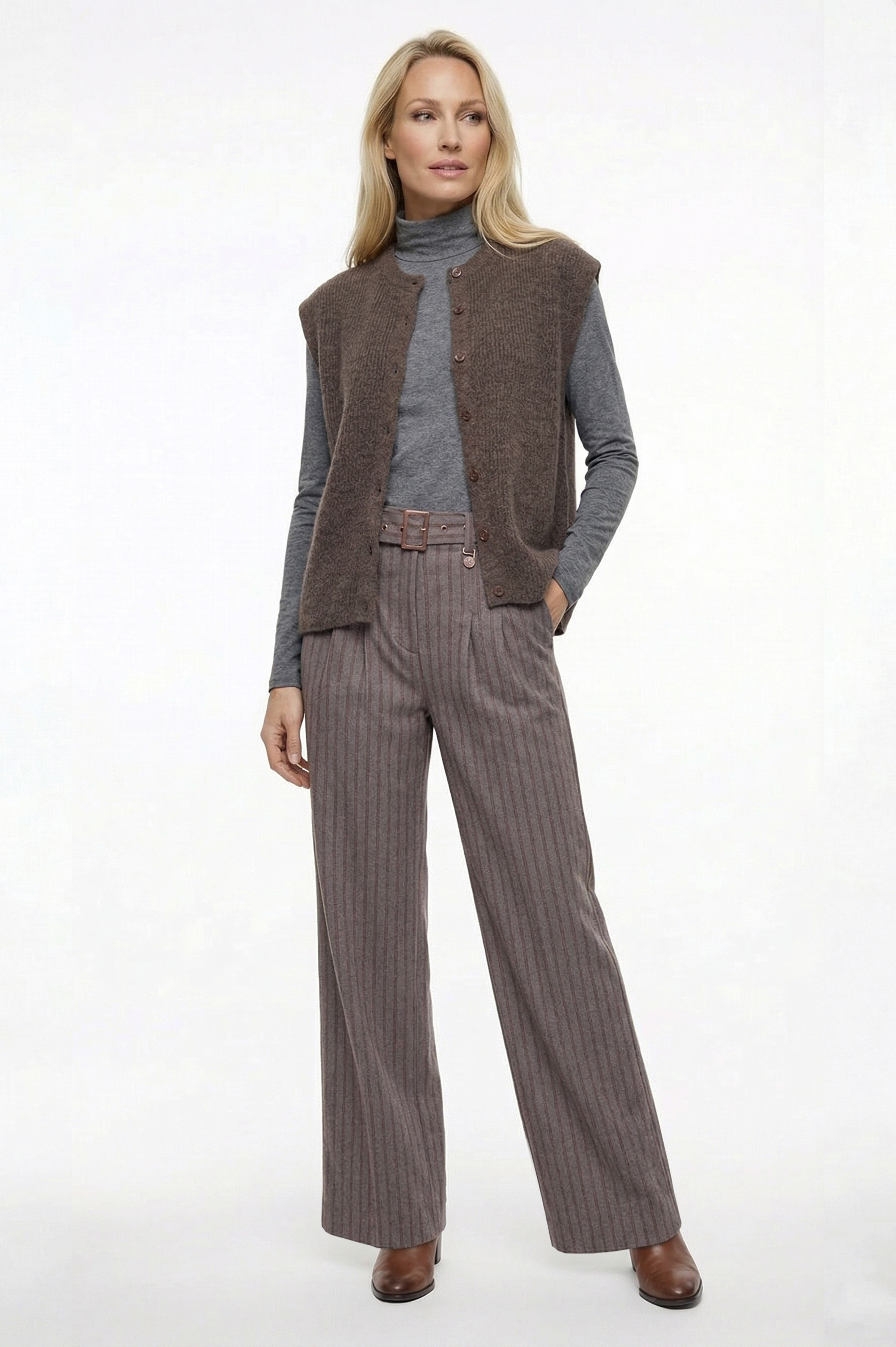 MAICAZZ Gebreid Dames Gilet Zana Dusty Bruin  - Afbeelding 2