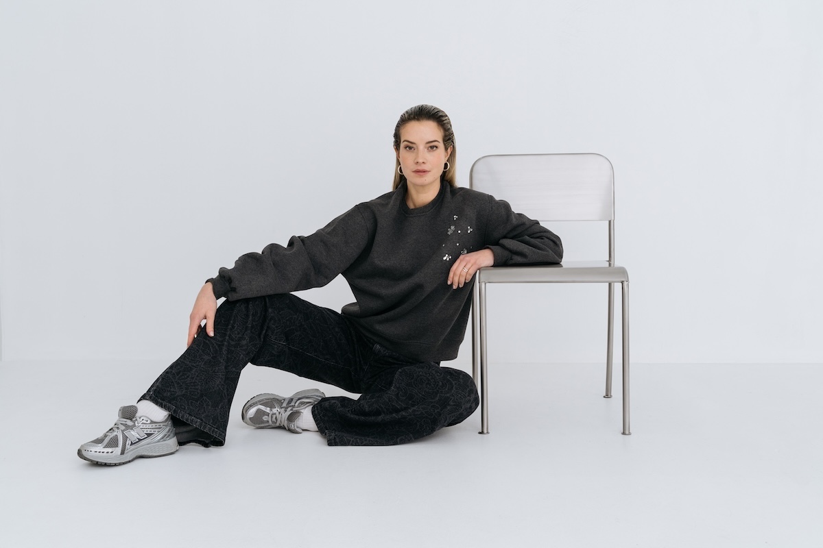 DNM PURE Dames Sweater Ella Antraciet Met Steentjes - Afbeelding 2