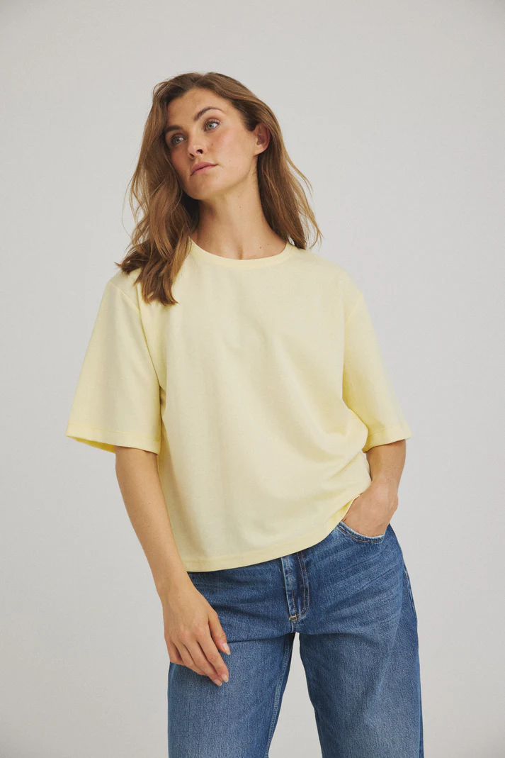 ONE TWO LUXZUZ Dames Shirt Boxy Anise Flower 
