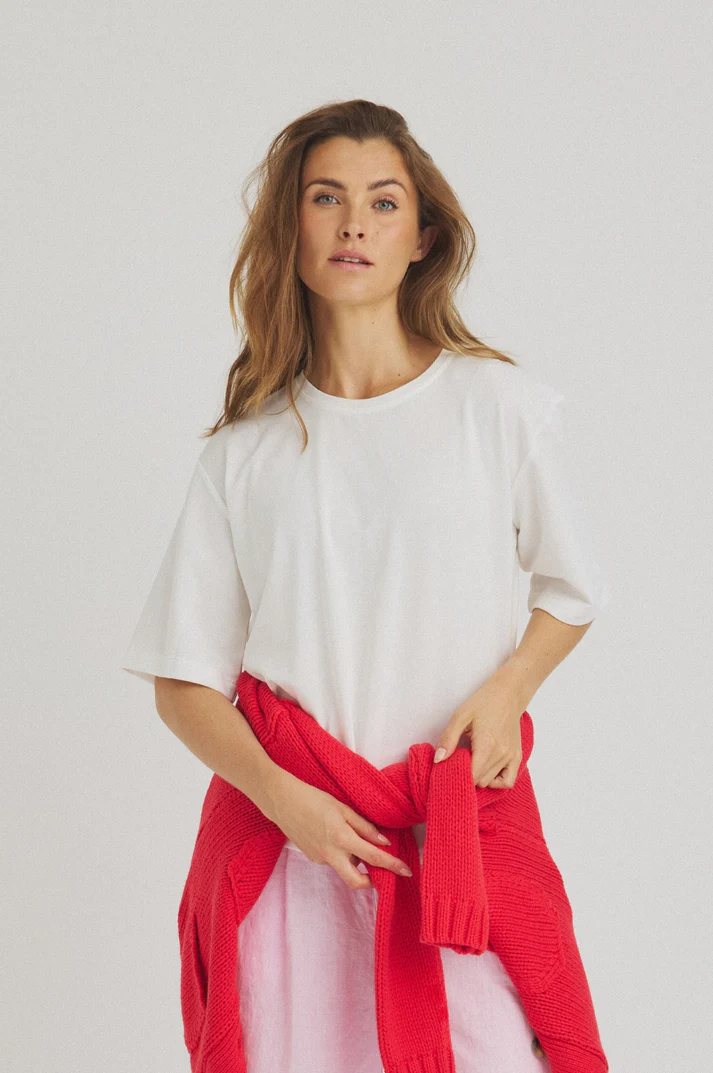 ONE TWO LUXZUZ Dames T-Shirt Boxy Cream