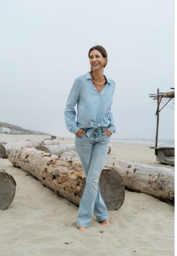 DNM Pure Flared Jeans Flynn Flap Light Blue